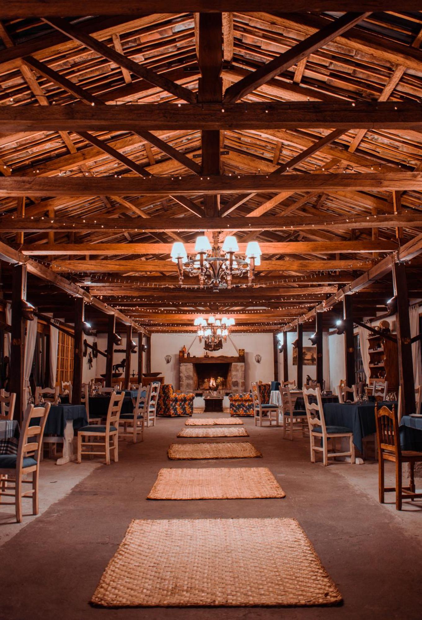 ホテル Hacienda San Francisco Tumbabiro エクステリア 写真
