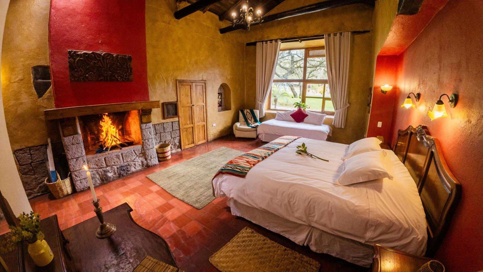 ホテル Hacienda San Francisco Tumbabiro エクステリア 写真