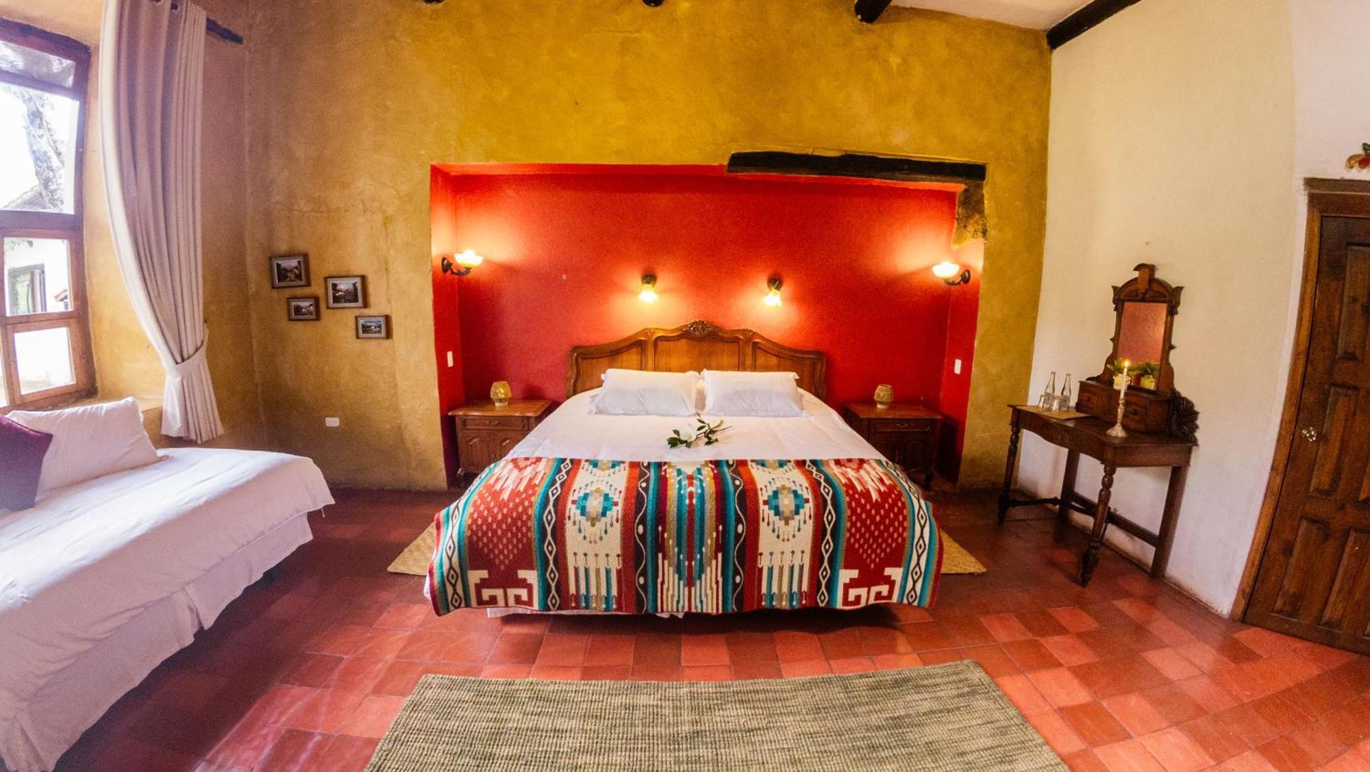 ホテル Hacienda San Francisco Tumbabiro エクステリア 写真