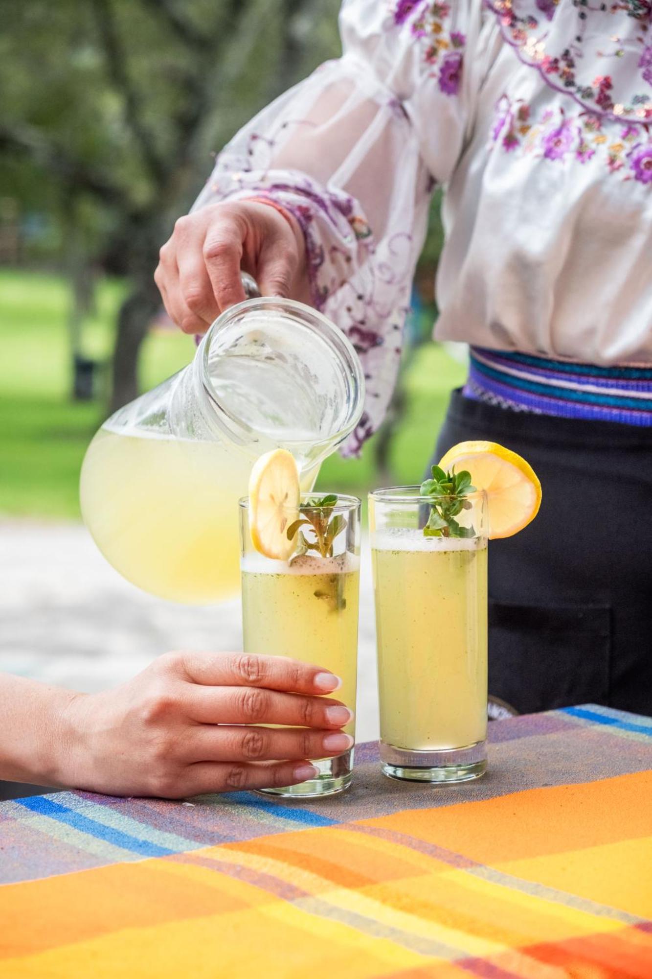 ホテル Hacienda San Francisco Tumbabiro エクステリア 写真