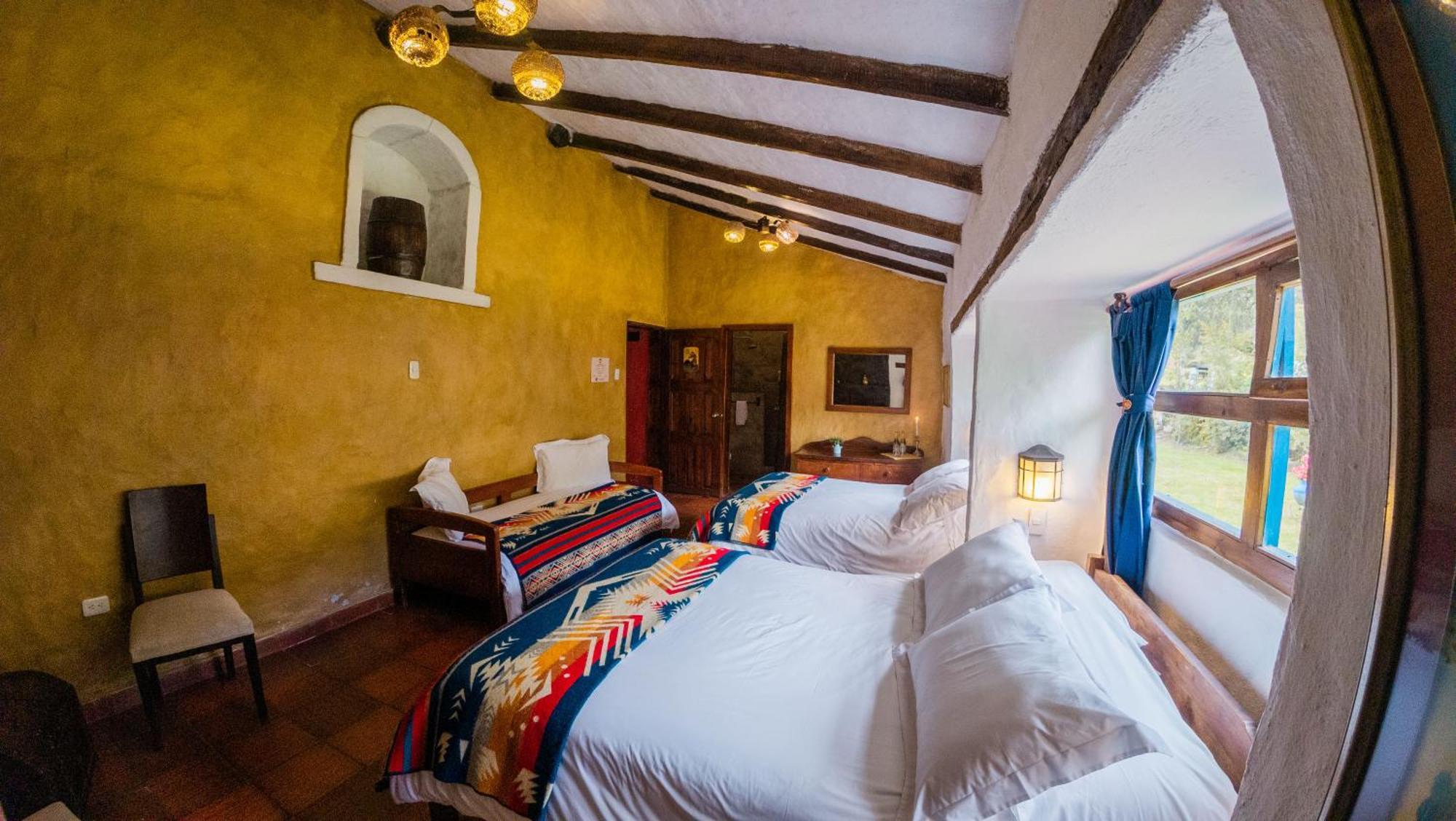ホテル Hacienda San Francisco Tumbabiro エクステリア 写真