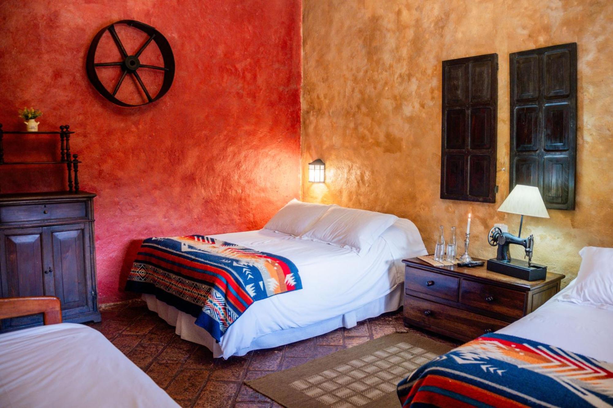 ホテル Hacienda San Francisco Tumbabiro エクステリア 写真
